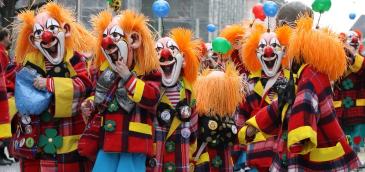 Clowns beim Fastnachtsumzug